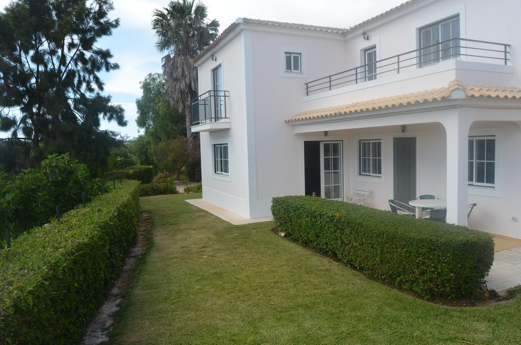 Casa do Poco Armacao de Pera Quarto foto